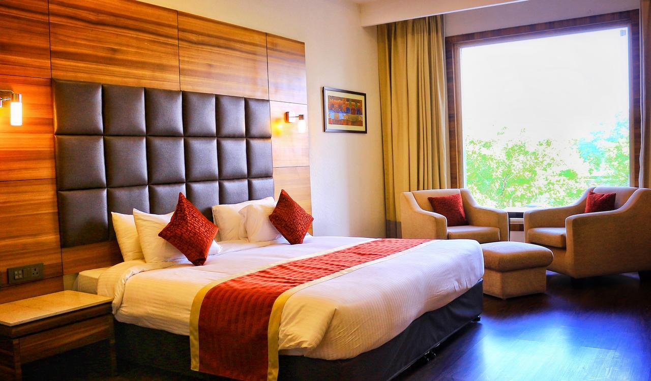City Park Resort Bahādurgarh Екстериор снимка