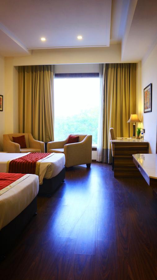 City Park Resort Bahādurgarh Екстериор снимка