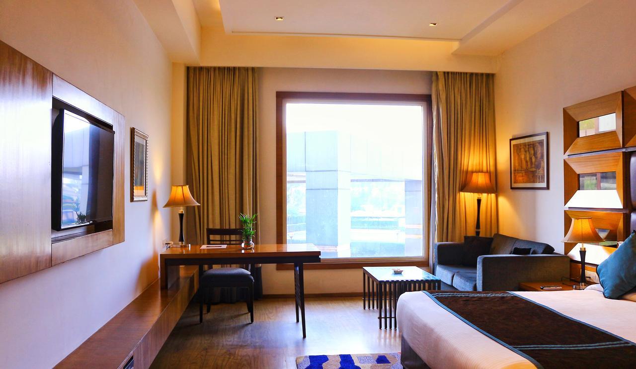City Park Resort Bahādurgarh Екстериор снимка