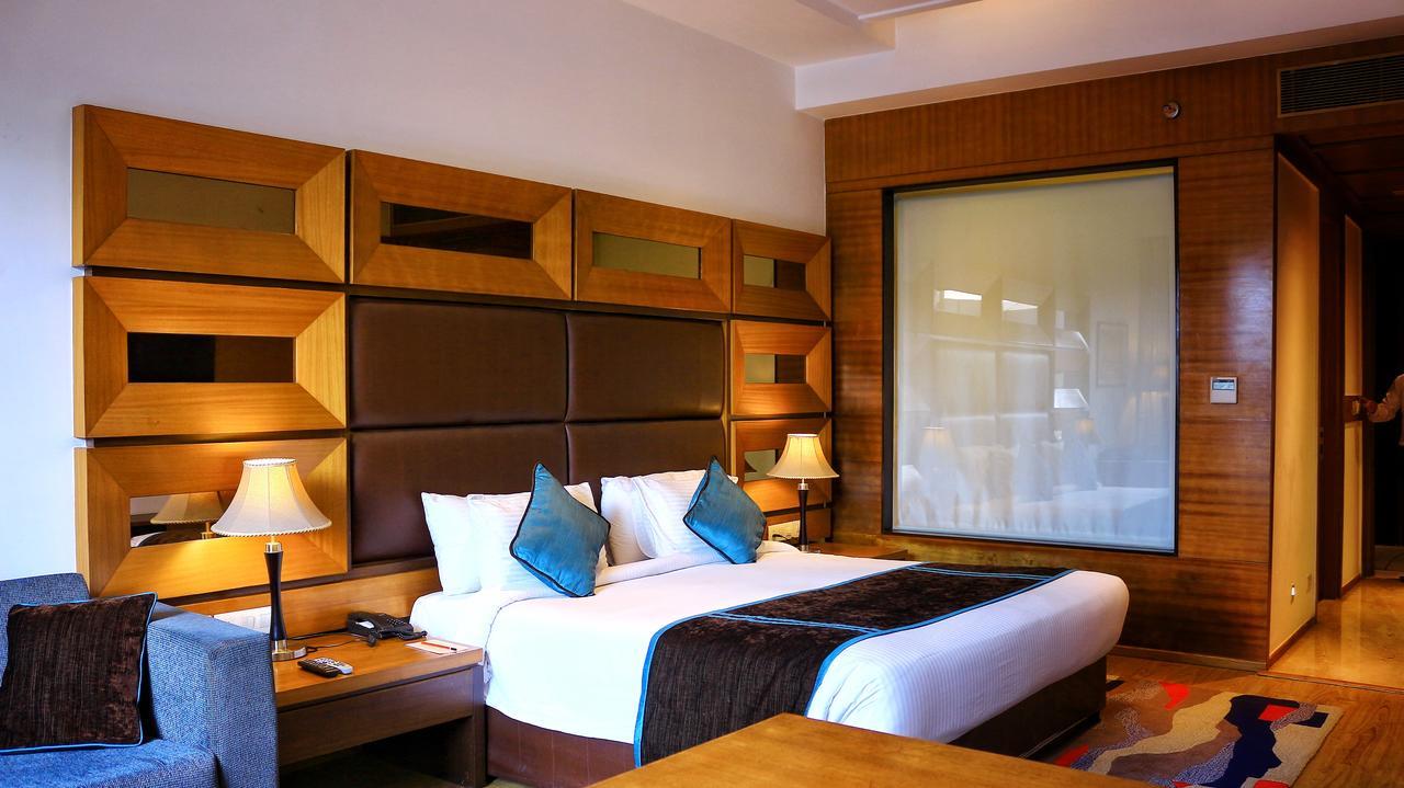 City Park Resort Bahādurgarh Екстериор снимка